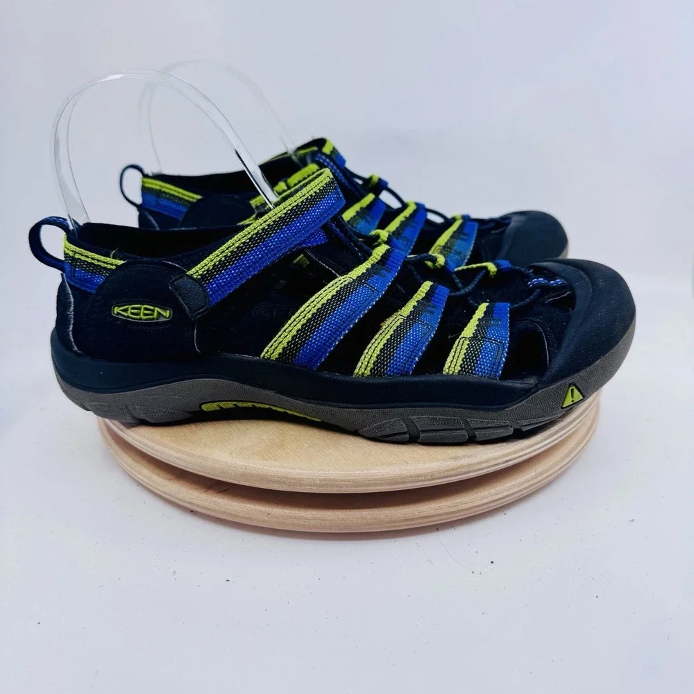 KEEN Newport H2 Shoes Men's 7 Black Blue Green Outdoor Hiking Sport Sandals